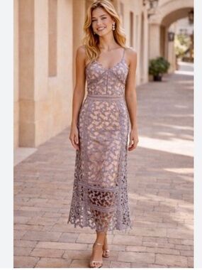 Anthropologie Elliott woman’s Lavender Lace Midi Dress